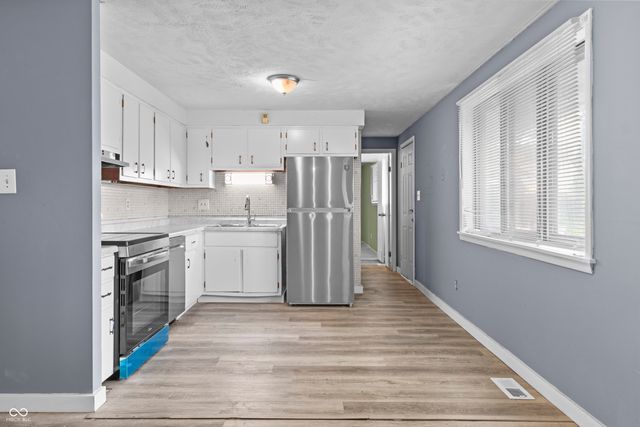 3219 Beeler Court, Indianapolis, IN 46224