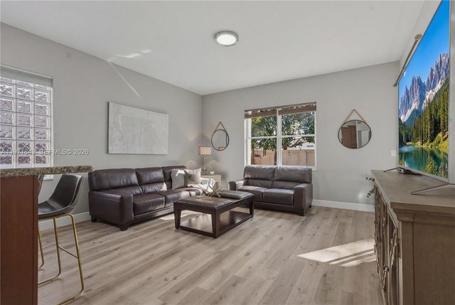 12846 NW 18th Ct, Pembroke Pines, FL 33028