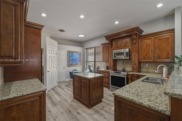 12846 NW 18th Ct, Pembroke Pines, FL 33028