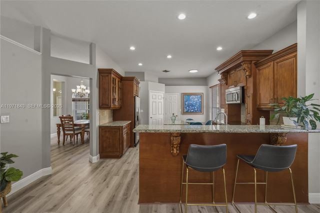 12846 NW 18th Ct, Pembroke Pines, FL 33028