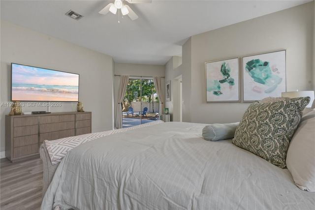 12846 NW 18th Ct, Pembroke Pines, FL 33028