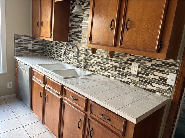 6026 Orms Dr, Corpus Christi, TX 78412
