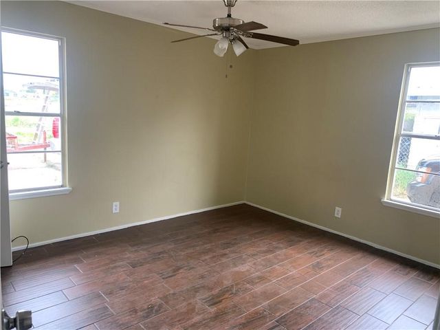 6026 Orms Dr, Corpus Christi, TX 78412