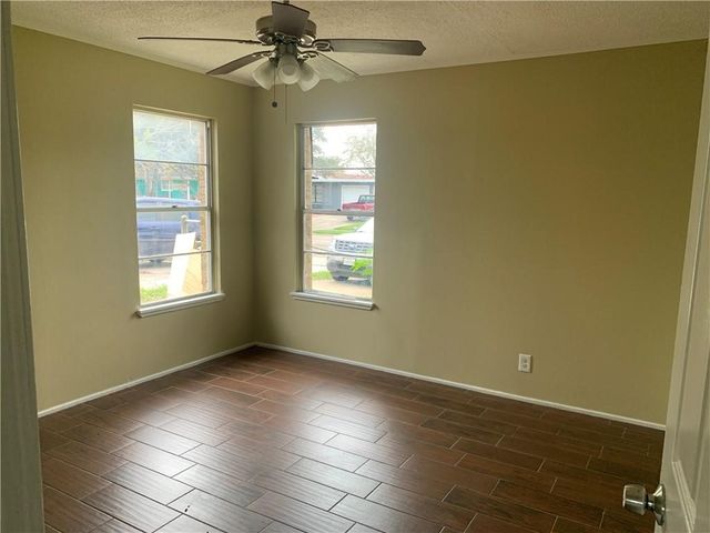 6026 Orms Dr, Corpus Christi, TX 78412