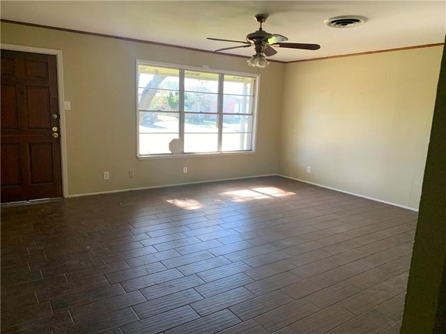 6026 Orms Dr, Corpus Christi, TX 78412