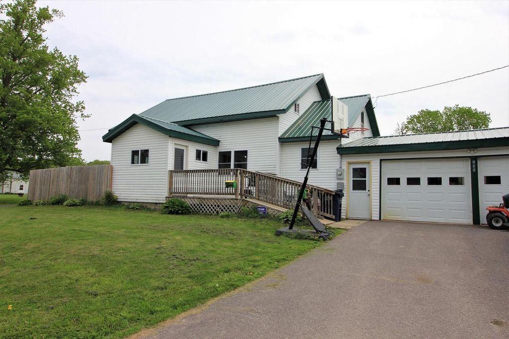 206 S Silver STREET, La Farge, WI 54639