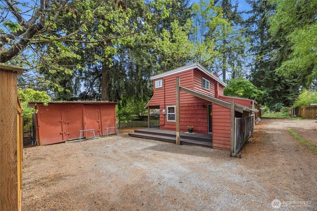 15749 Wallingford Avenue N, Shoreline, WA 98133
