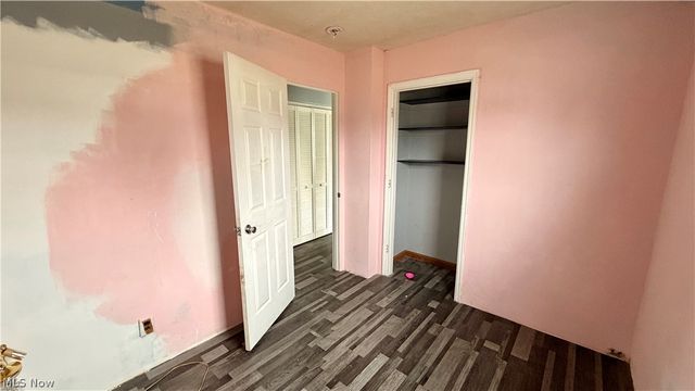 2215 Willowrow Avenue NE, Canton, OH 44705