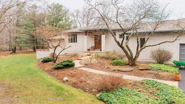 1879 Culver Hill Drive, Williamston, MI 48895