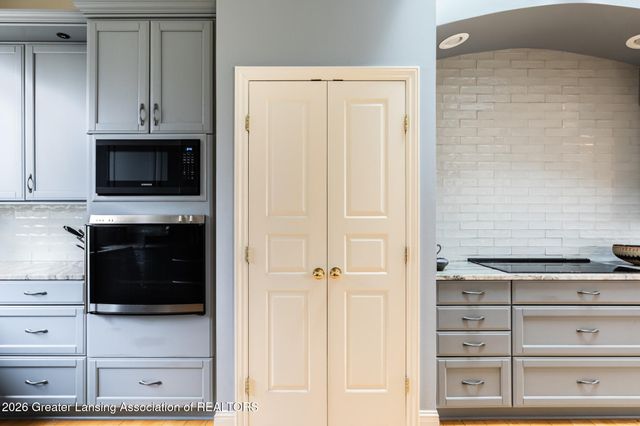 1879 Culver Hill Drive, Williamston, MI 48895