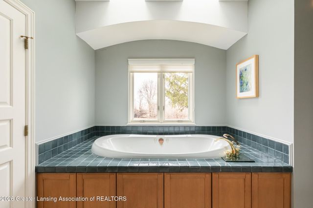 1879 Culver Hill Drive, Williamston, MI 48895