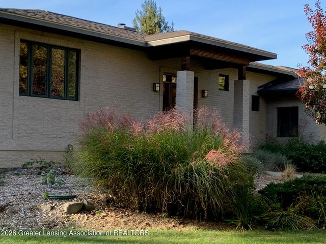 1879 Culver Hill Drive, Williamston, MI 48895