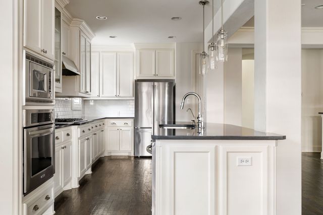 108 Guadalupe Drive, Irving, TX 75039