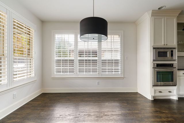 108 Guadalupe Drive, Irving, TX 75039