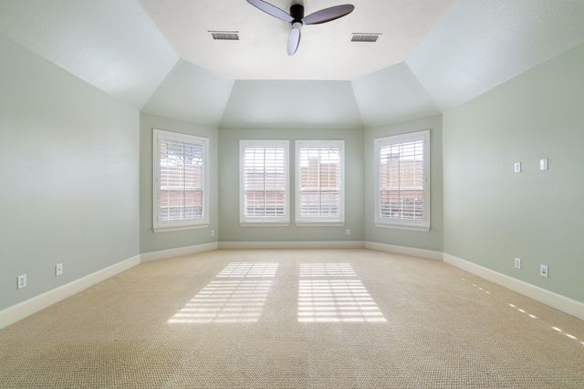 108 Guadalupe Drive, Irving, TX 75039