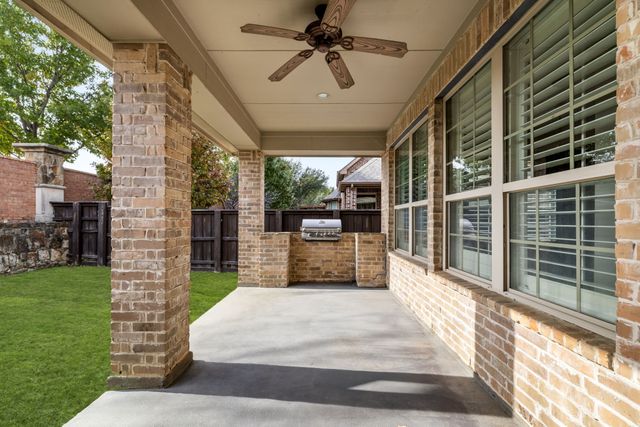 108 Guadalupe Drive, Irving, TX 75039