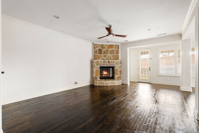 108 Guadalupe Drive, Irving, TX 75039