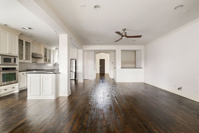 108 Guadalupe Drive, Irving, TX 75039