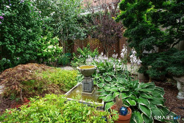 100 South Avenue, New Canaan, CT 06840