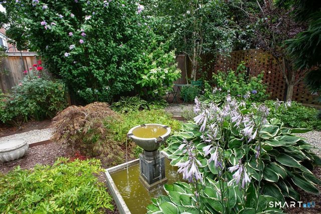 100 South Avenue, New Canaan, CT 06840