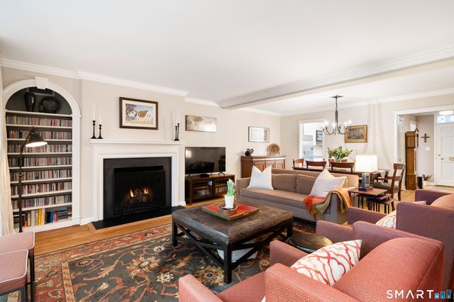 100 South Avenue, New Canaan, CT 06840