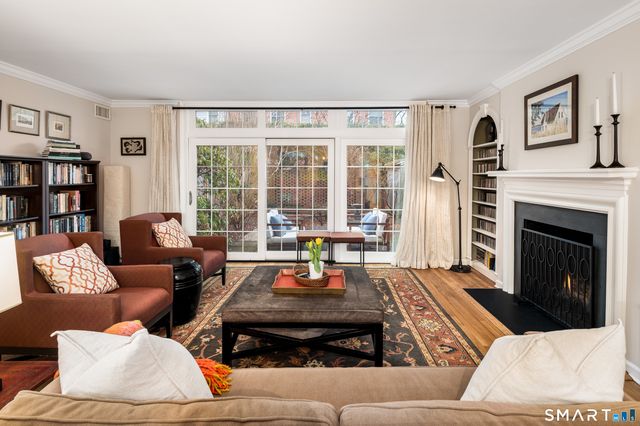 100 South Avenue, New Canaan, CT 06840