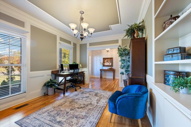 5010 MacArthur Ave, Murfreesboro, TN 37129