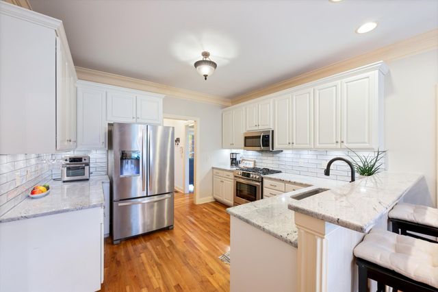 5010 MacArthur Ave, Murfreesboro, TN 37129