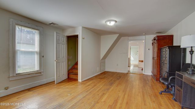 13 N Shore Street, Keansburg, NJ 07734