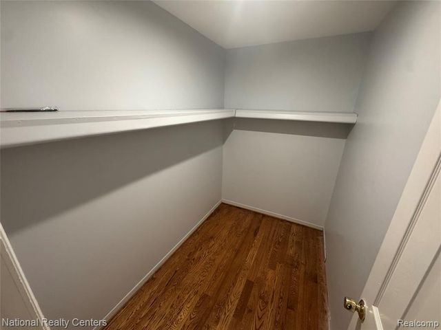 8514 Hampshire Drive, Sterling Heights, MI 48313