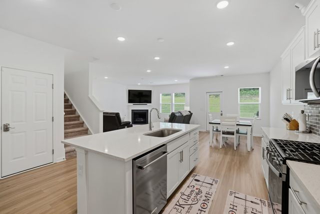333 Brook Ave, White House, TN 37188
