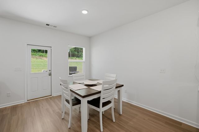 333 Brook Ave, White House, TN 37188
