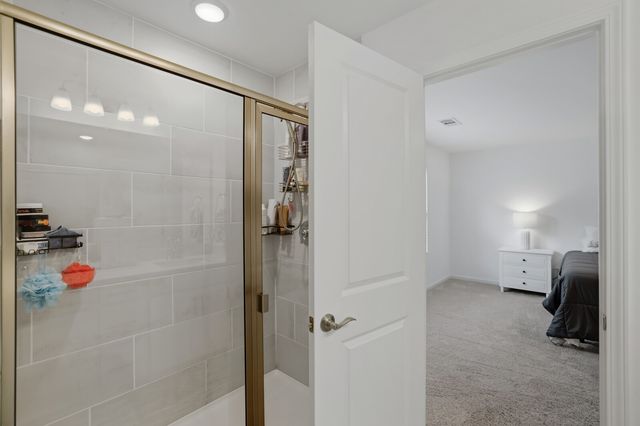 333 Brook Ave, White House, TN 37188
