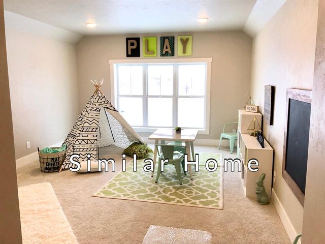 2528 N STELLITA CIRCLE, De Pere, WI 54114