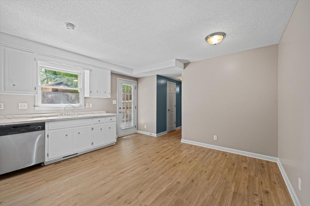 284 Shiloh Rd, Clarksville, TN 37042