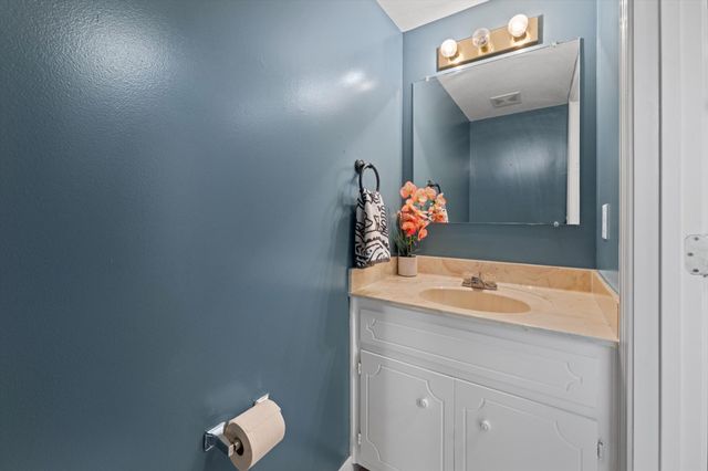 284 Shiloh Rd, Clarksville, TN 37042