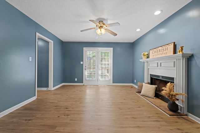 284 Shiloh Rd, Clarksville, TN 37042