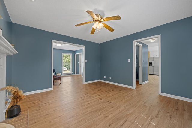 284 Shiloh Rd, Clarksville, TN 37042