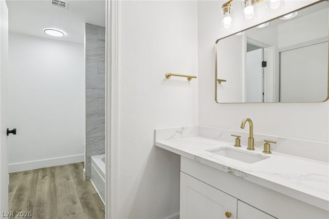 213 North Lamb Boulevard F, Las Vegas, NV 89110