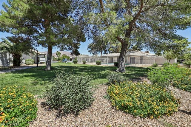 213 North Lamb Boulevard F, Las Vegas, NV 89110