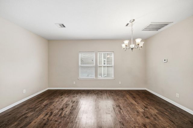 5303 Avenue J, Houston, TX 77011