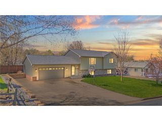 1140 Eulaine Circle, Hammond, WI 54015