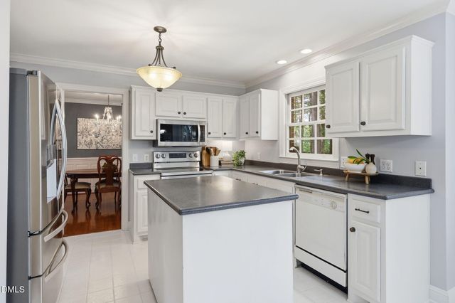151 Crown Point, Sanford, NC 27332