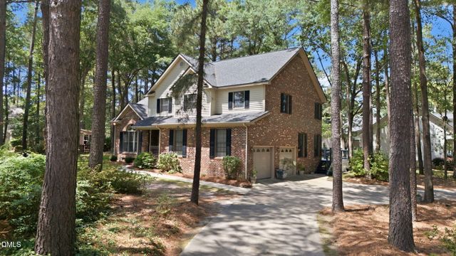 151 Crown Point, Sanford, NC 27332