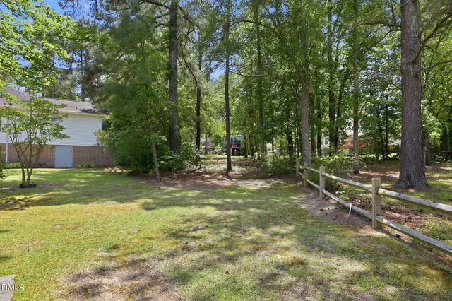 151 Crown Point, Sanford, NC 27332