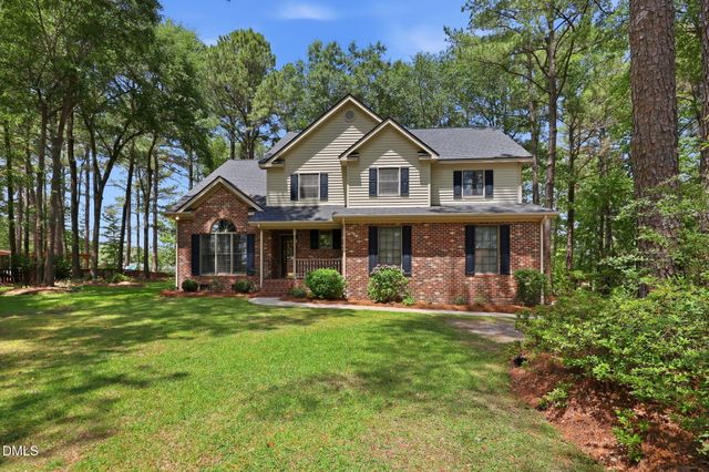 151 Crown Point, Sanford, NC 27332