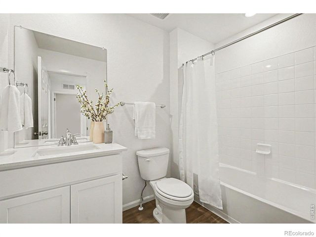 6545 N Nepal Street, Aurora, CO 80019