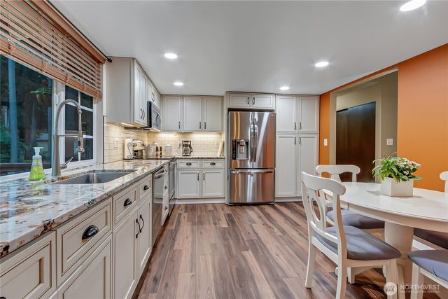 33762 32nd Avenue SW, Federal Way, WA 98023