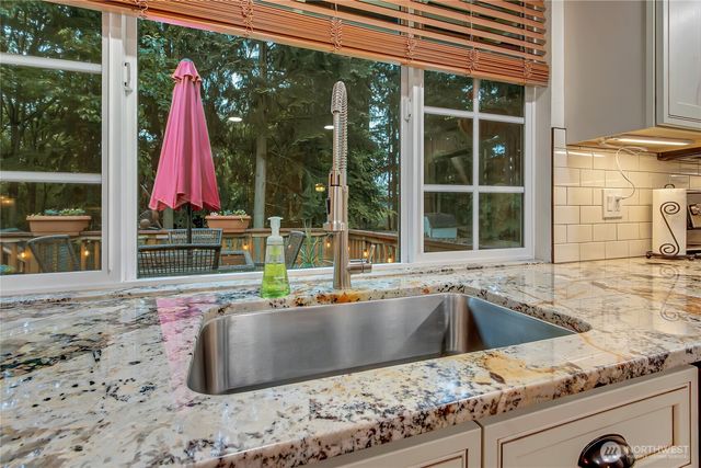 33762 32nd Avenue SW, Federal Way, WA 98023
