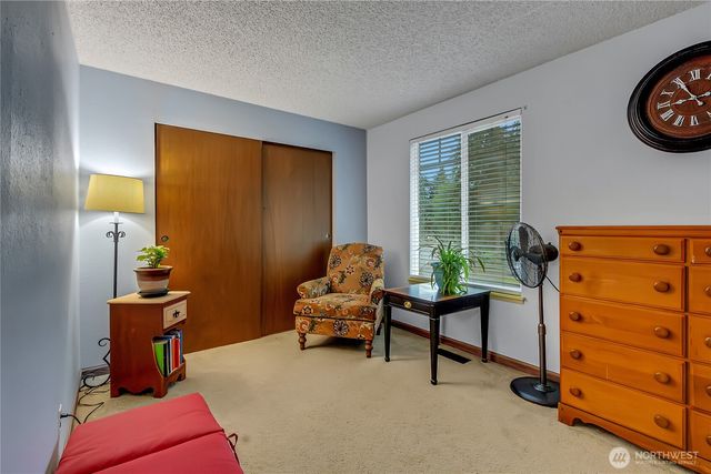 33762 32nd Avenue SW, Federal Way, WA 98023